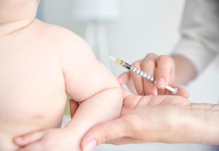 imunisasi anak, vaksin bayi, jadwal vaksin Posyandu, vaksin gratis anak, 14 vaksin wajib, imunisasi dasar lengkap, vaksin JE, vaksin hepatitis B bayi, vaksin DPT-HB-Hib, imunisasi balita